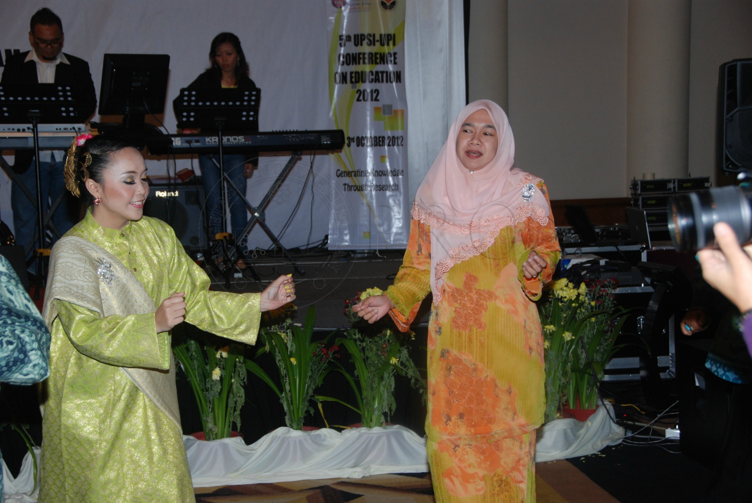 PRO 12 120 upi DSC 6171